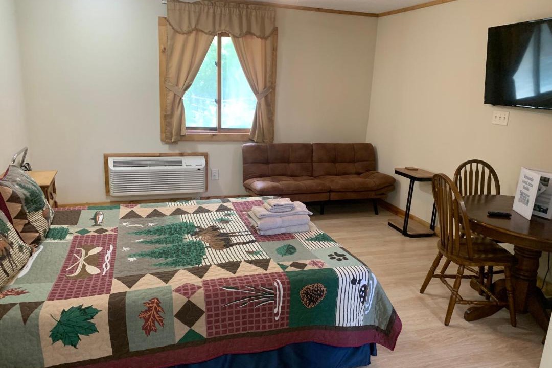 Photo of Bedroom in Benzonia