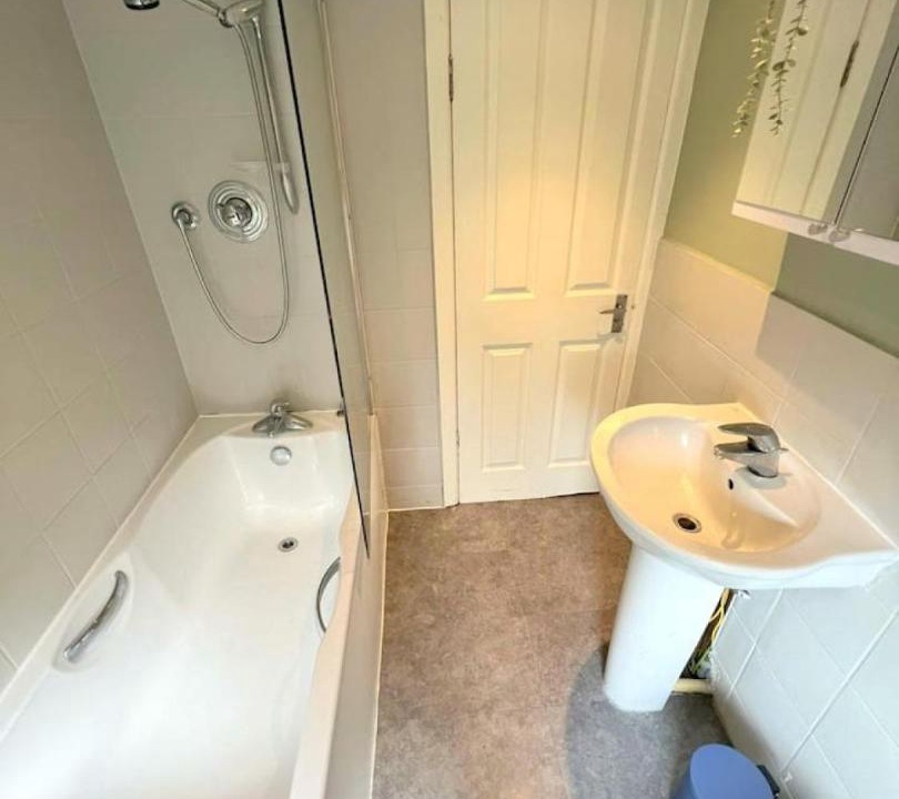 Photo of Bathroom in Sutton Central