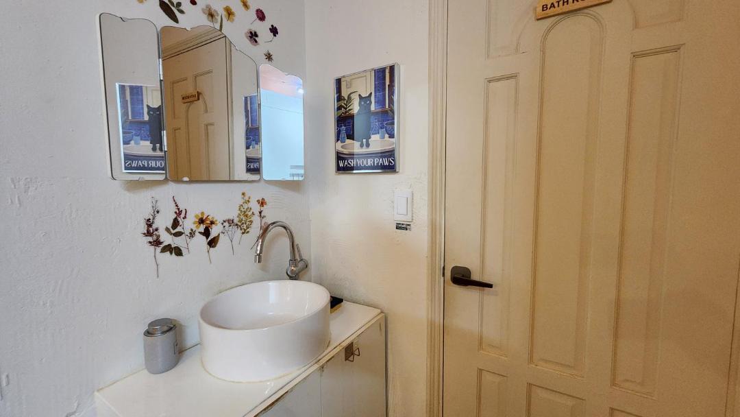 Photo of Bathroom in Seolcheon-myeon