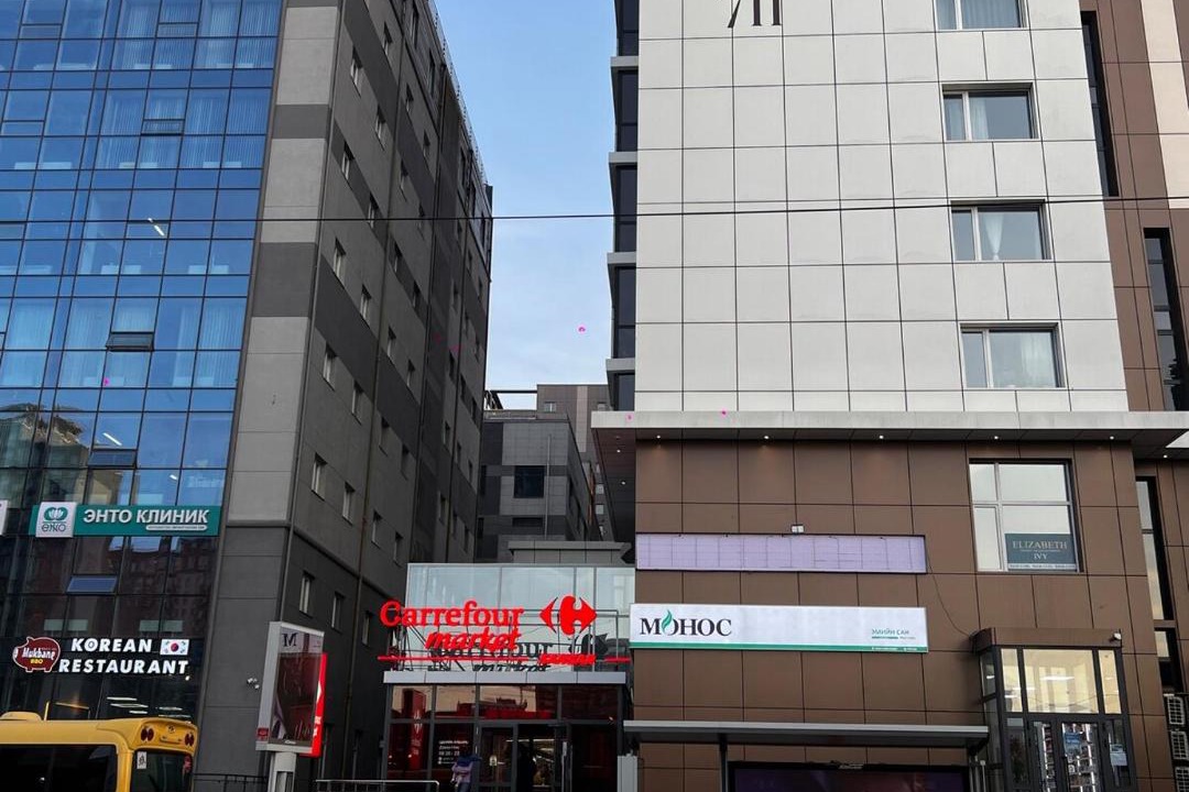 Photo of Buildings in Burd