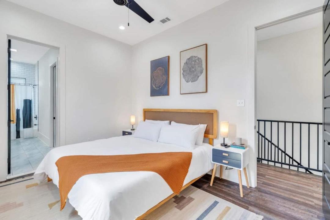 Photo of Bedroom in Tulane - Gravier