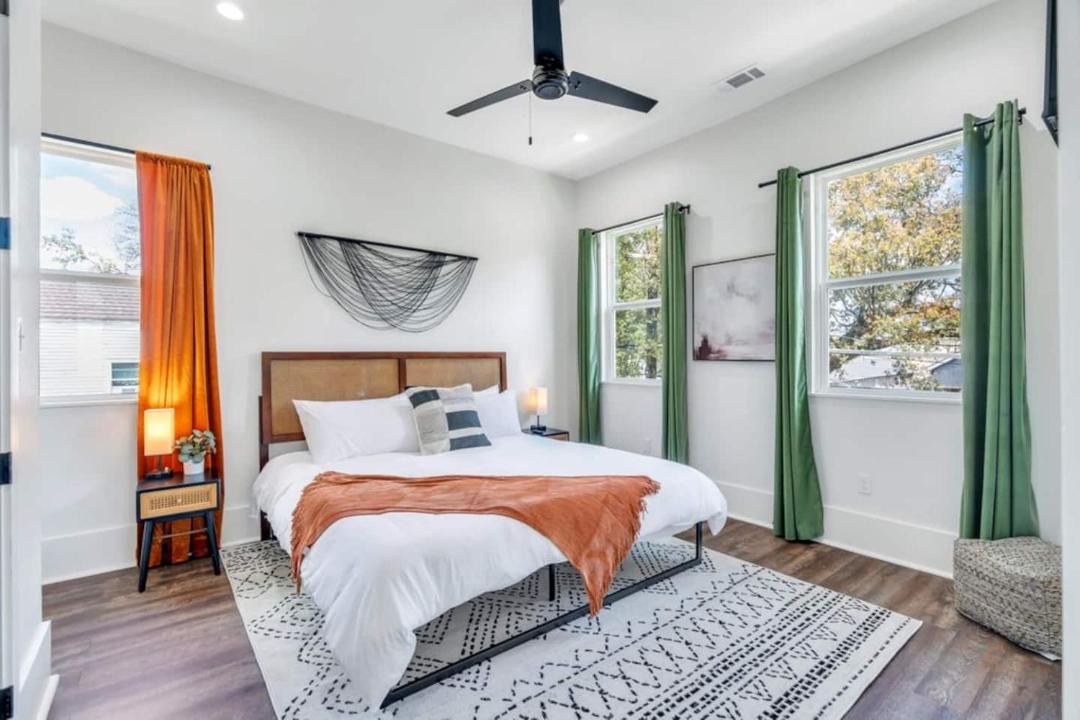 Photo of Bedroom in Tulane - Gravier