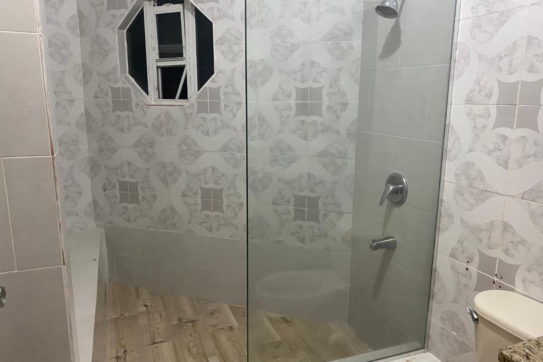 Photo of Bathroom in West Gate Hills
