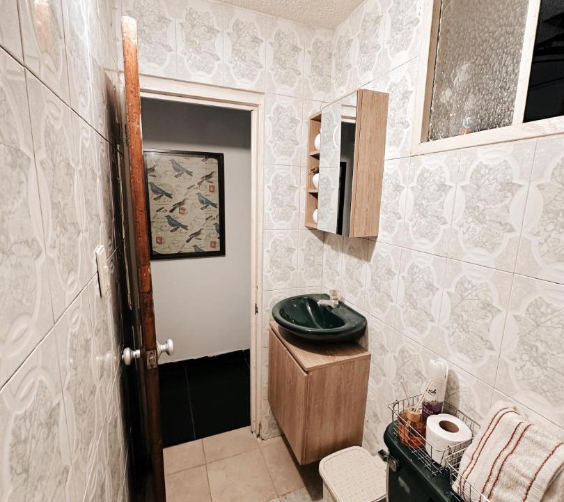 Photo of Bathroom in Kennedy