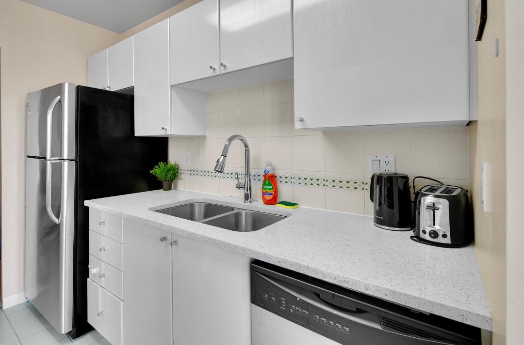 Photo of Kitchen in Coal Harbour