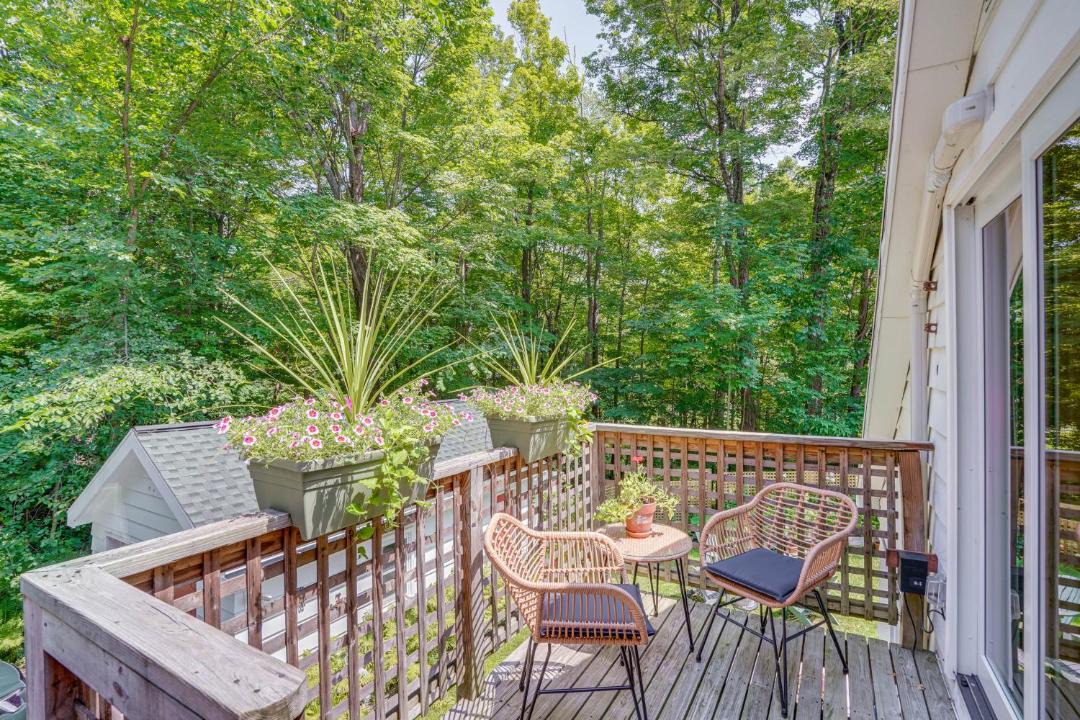 Photo of Patio Balcony in Mount Tremper