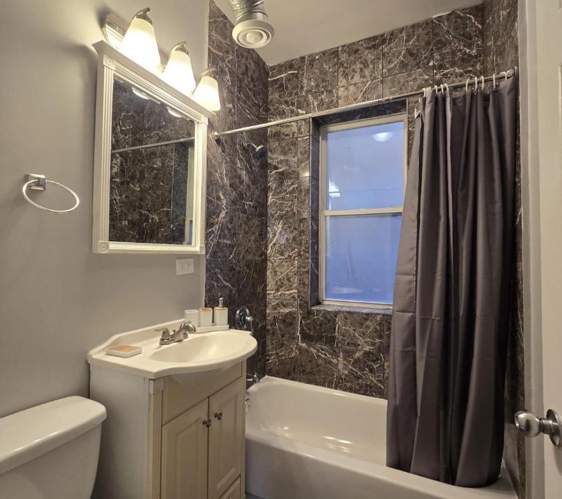 Photo of Bathroom in Woodlawn