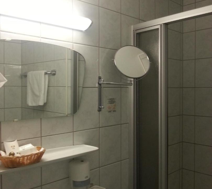 Photo of Bathroom in Juns