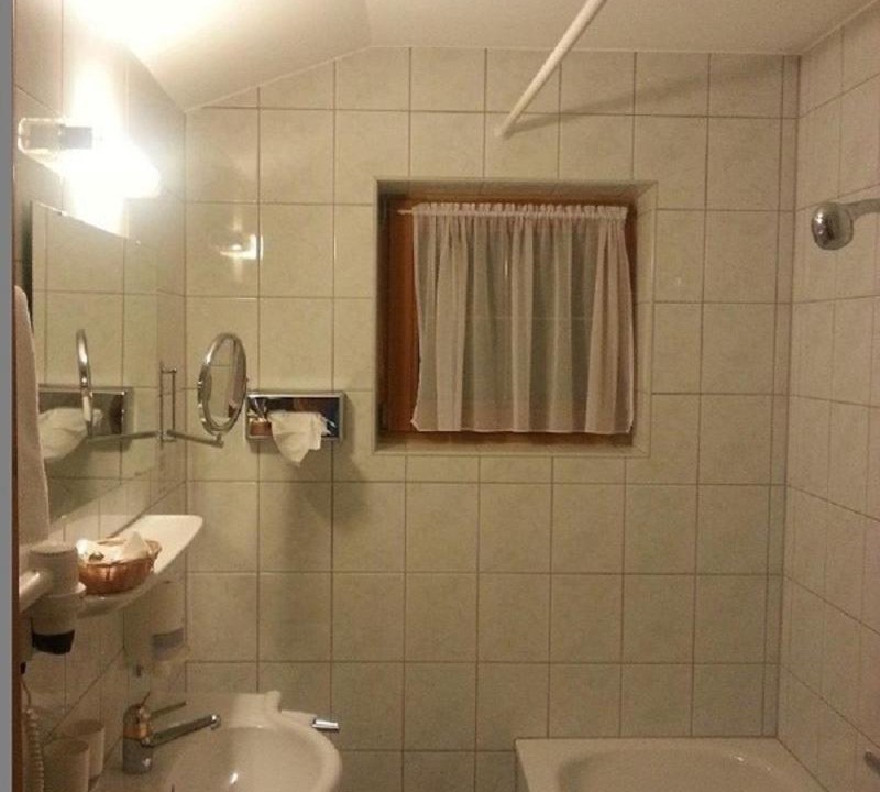 Photo of Bathroom in Juns