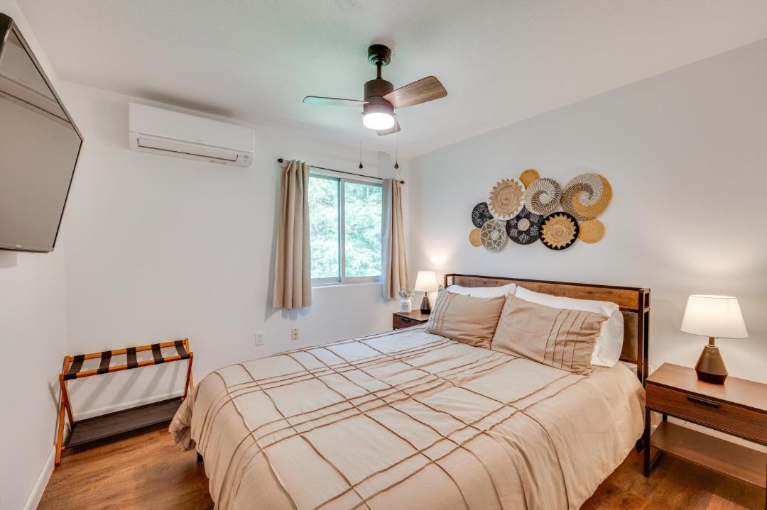 Photo of Bedroom in Campton