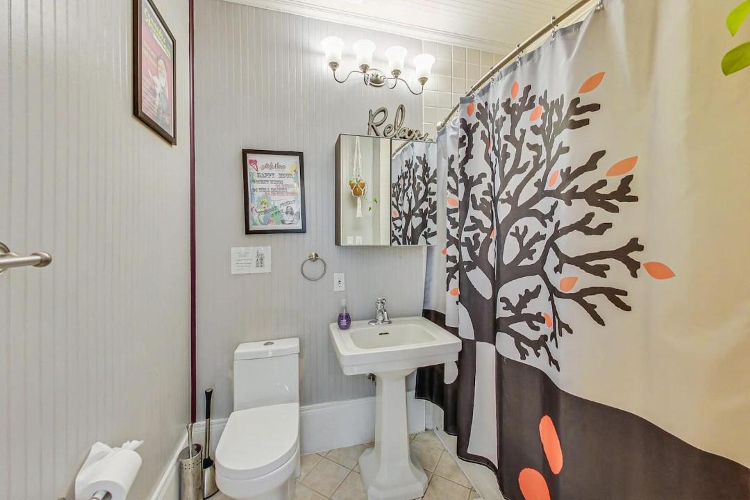 Photo of Bathroom in Duboce Triangle
