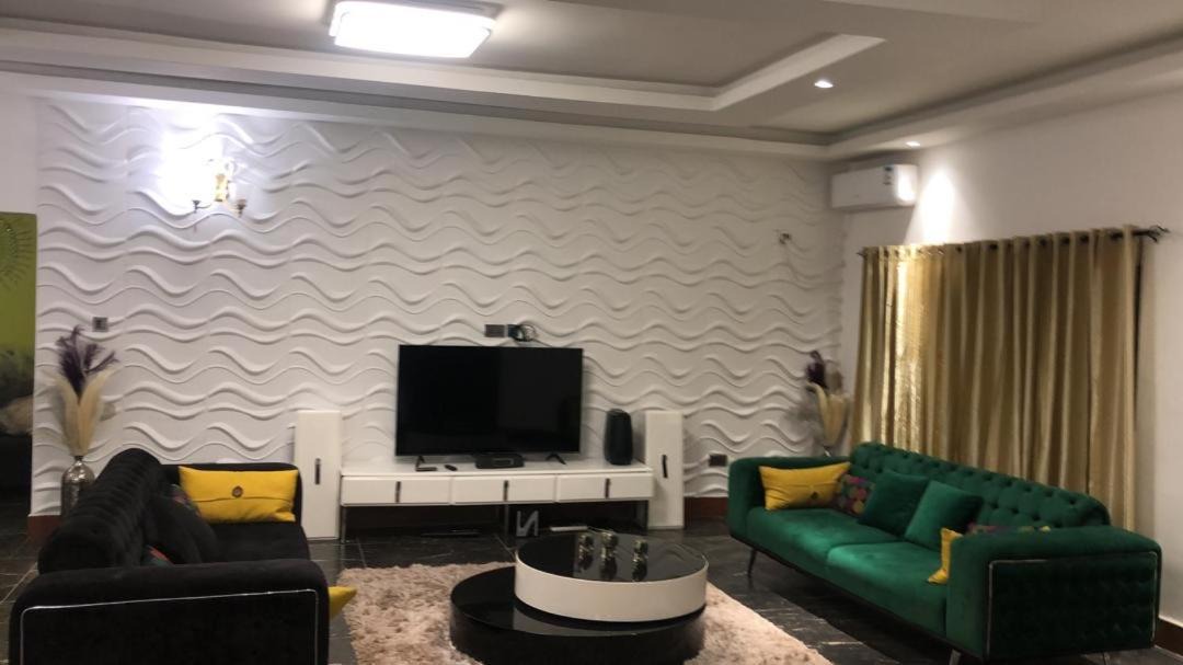 Photo of Livingroom in Freetown