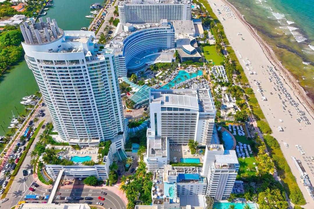 Photo of Buildings in Mid Beach