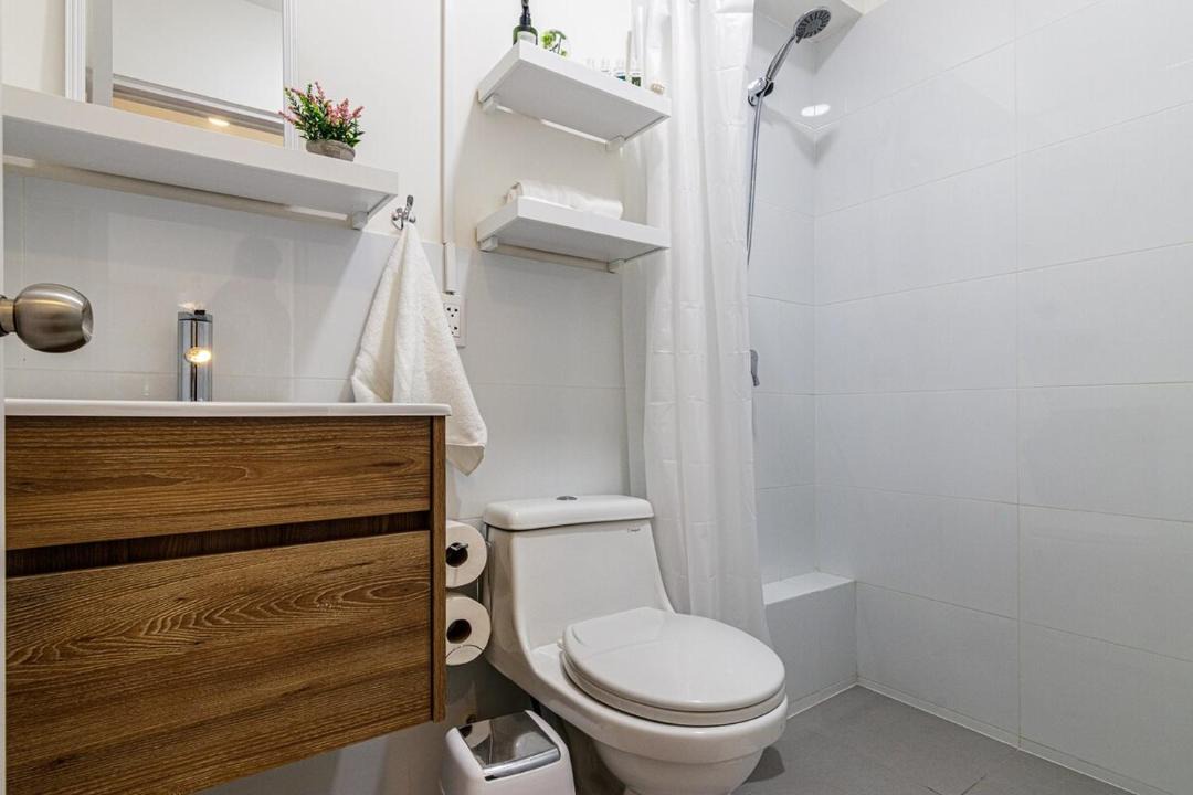 Photo of Bathroom in La Victoria