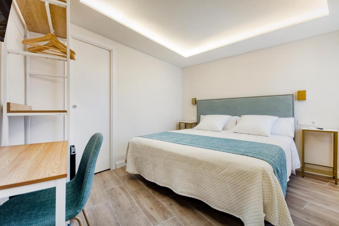 Photo of Bedroom in Golden Triangle of Art