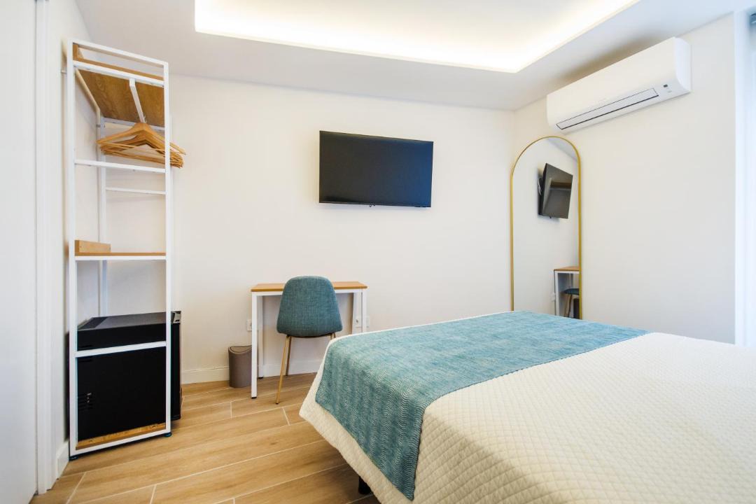 Photo of Bedroom in Golden Triangle of Art