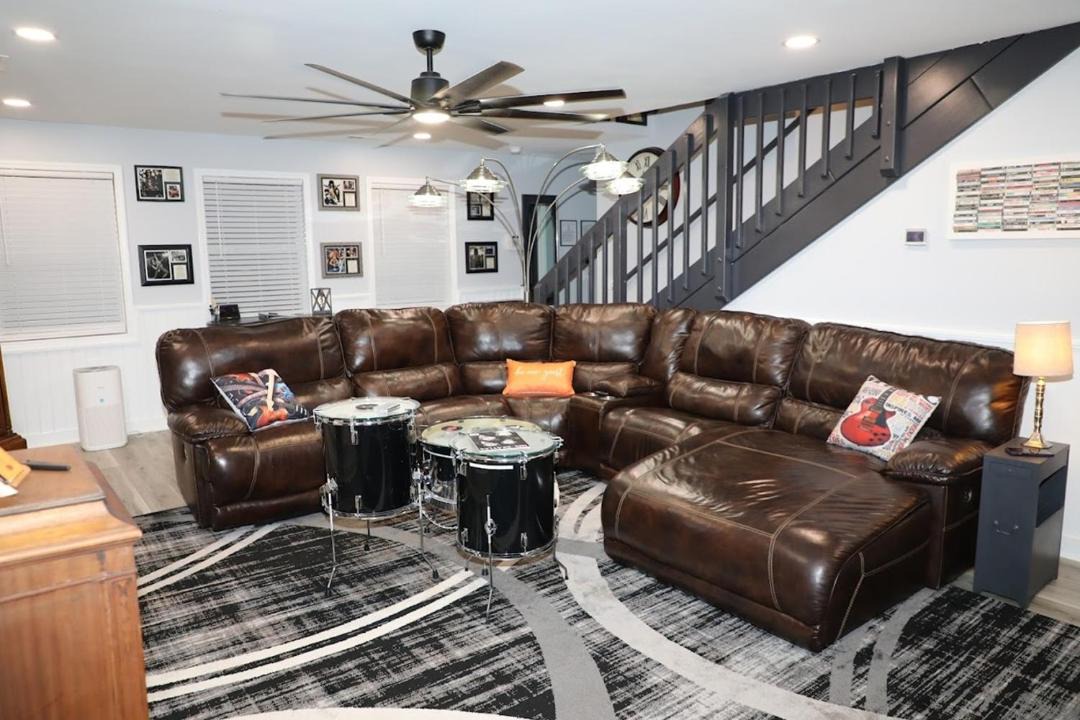 Photo of Livingroom in Chalet Village