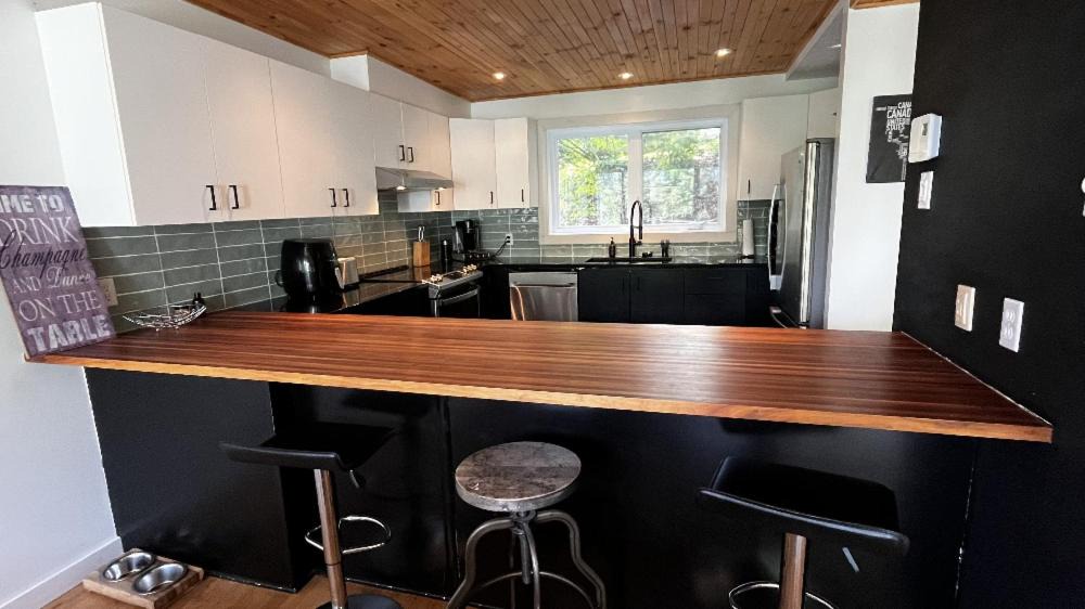 Photo of Kitchen in Owl's Head Ski Resort