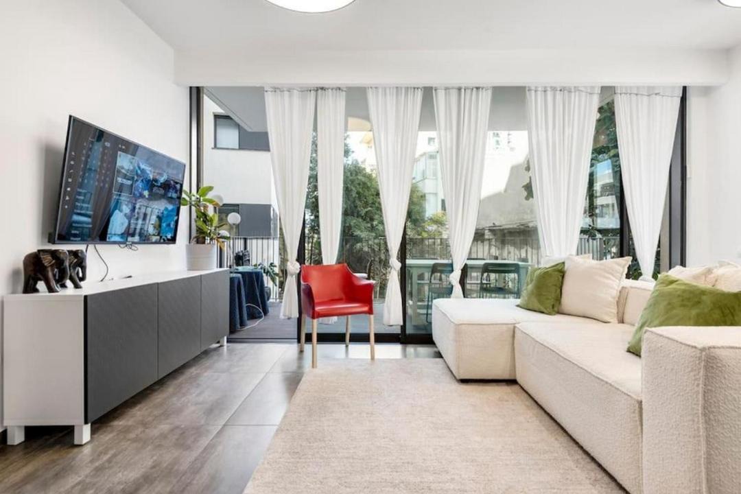 Photo of Livingroom in Kerem HaTeimanim