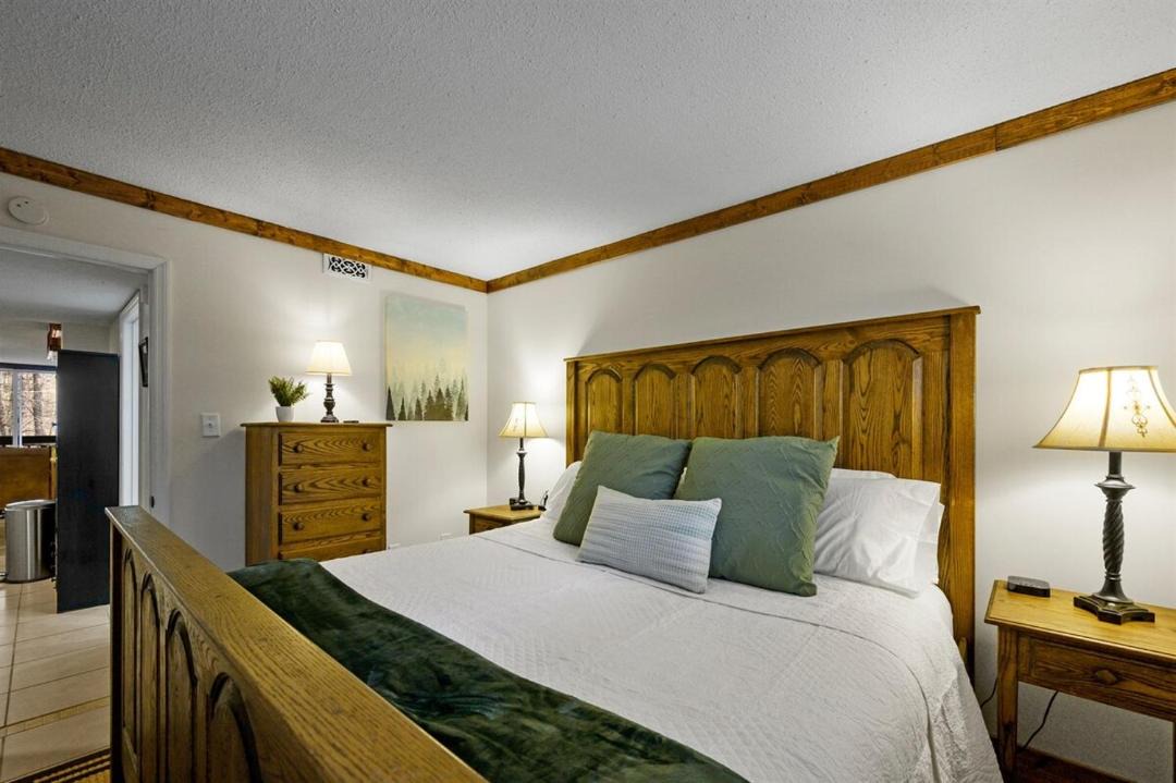 Photo of Bedroom in Chalet Village
