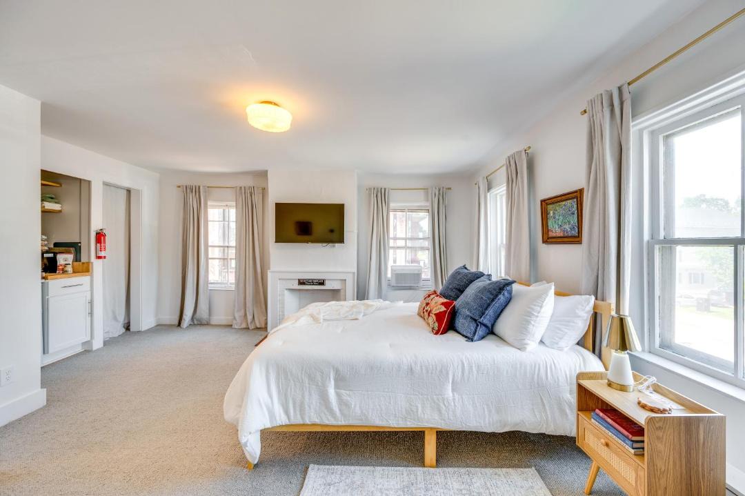 Photo of Bedroom in Waterbury