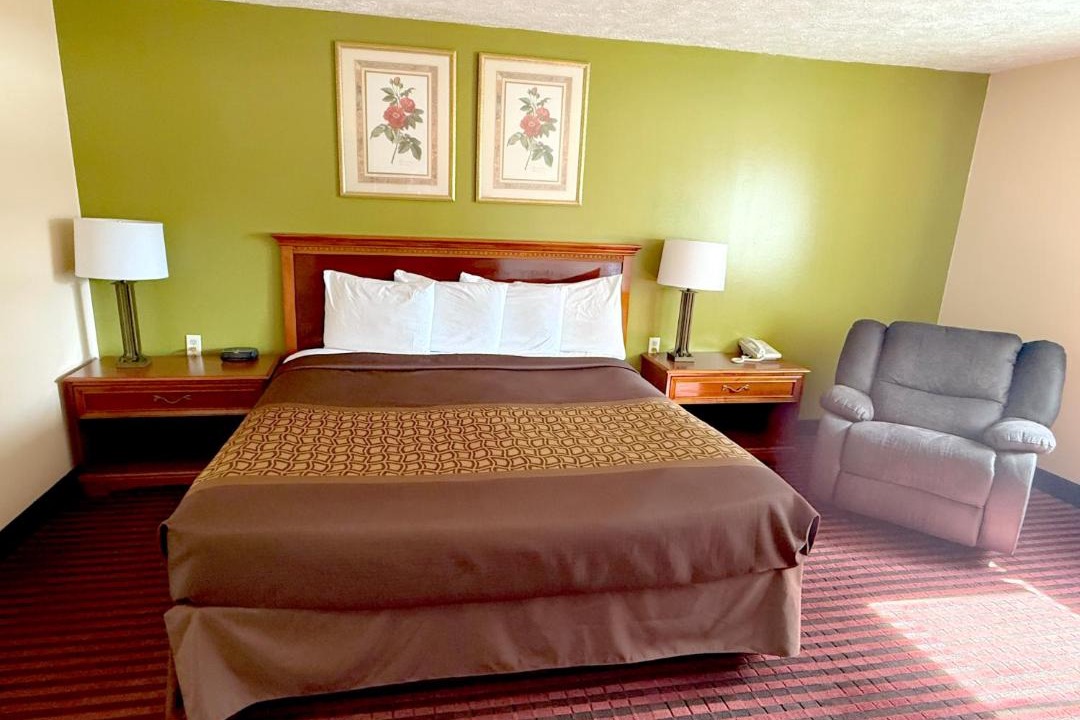 Photo of Bedroom in Cadillac