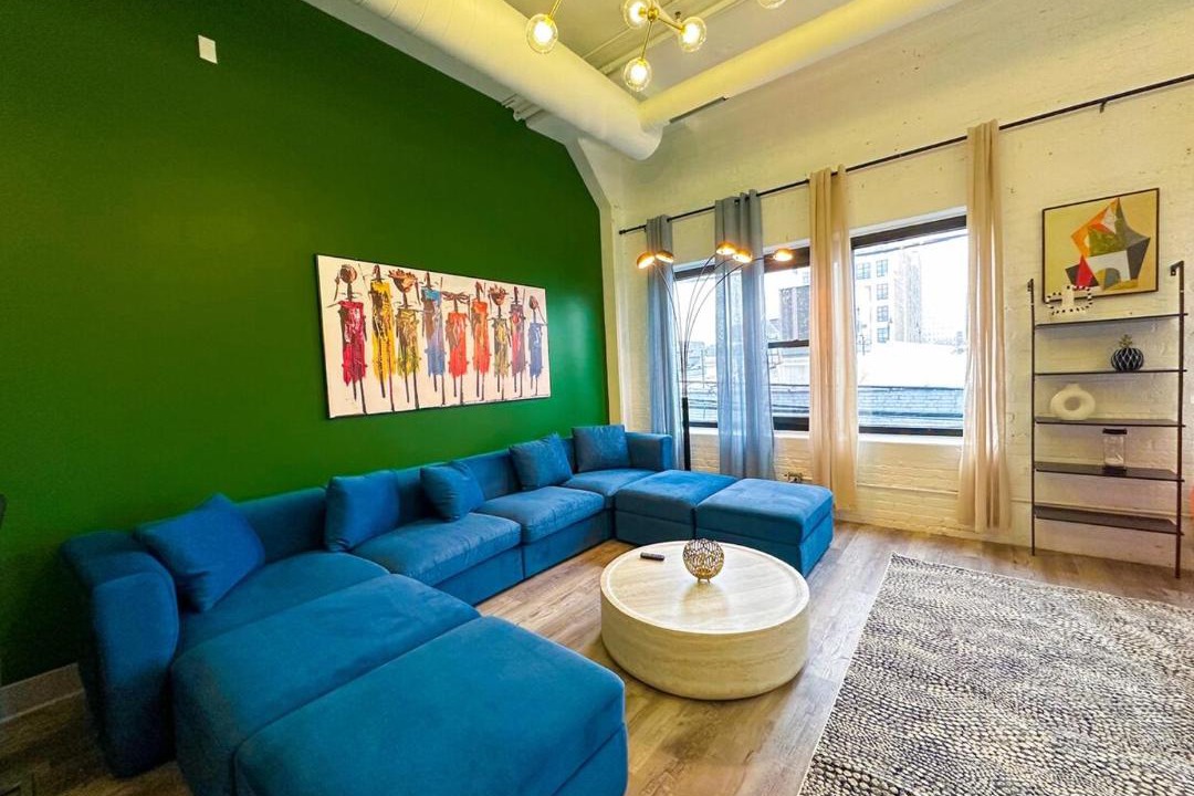 Photo of Livingroom in Near South Side
