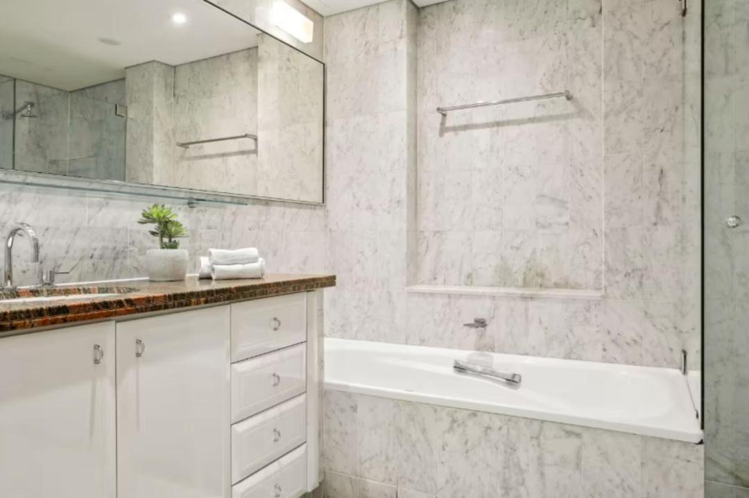 Photo of Bathroom in The Rocks