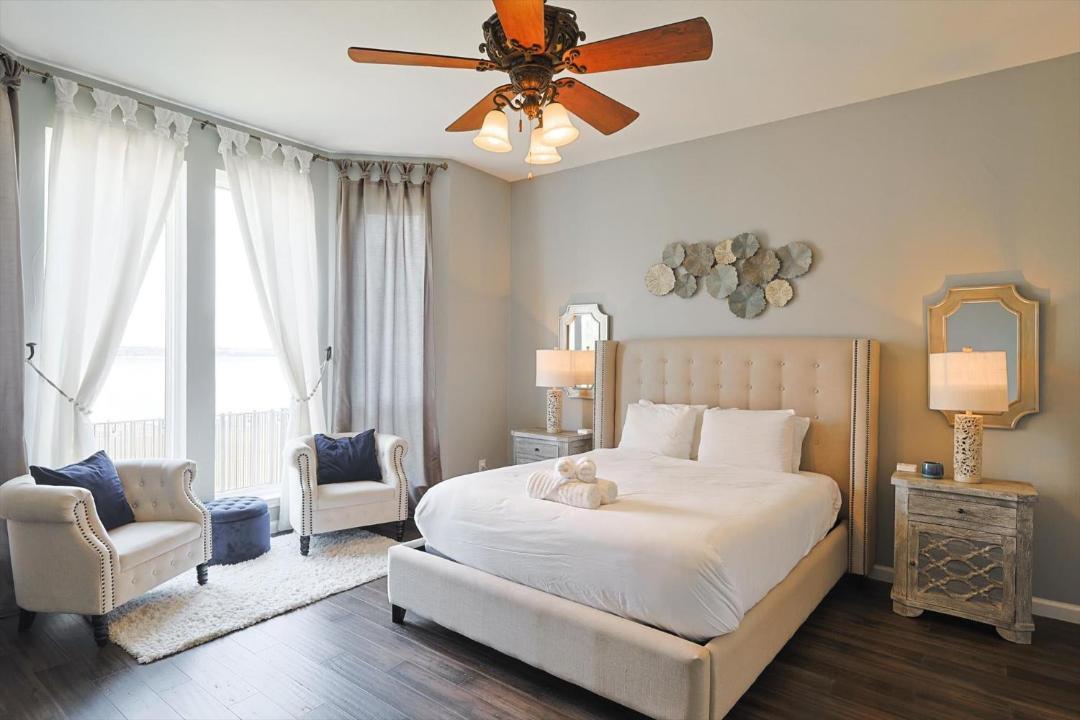Photo of Bedroom in Rowlett