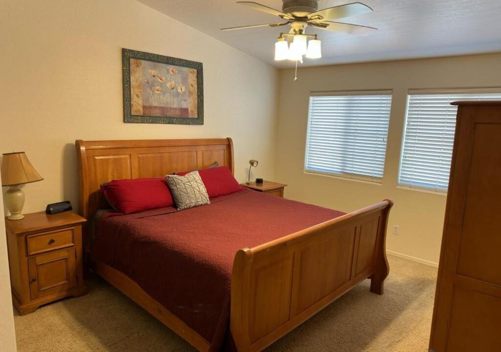 Photo of Bedroom in Alta Mesa