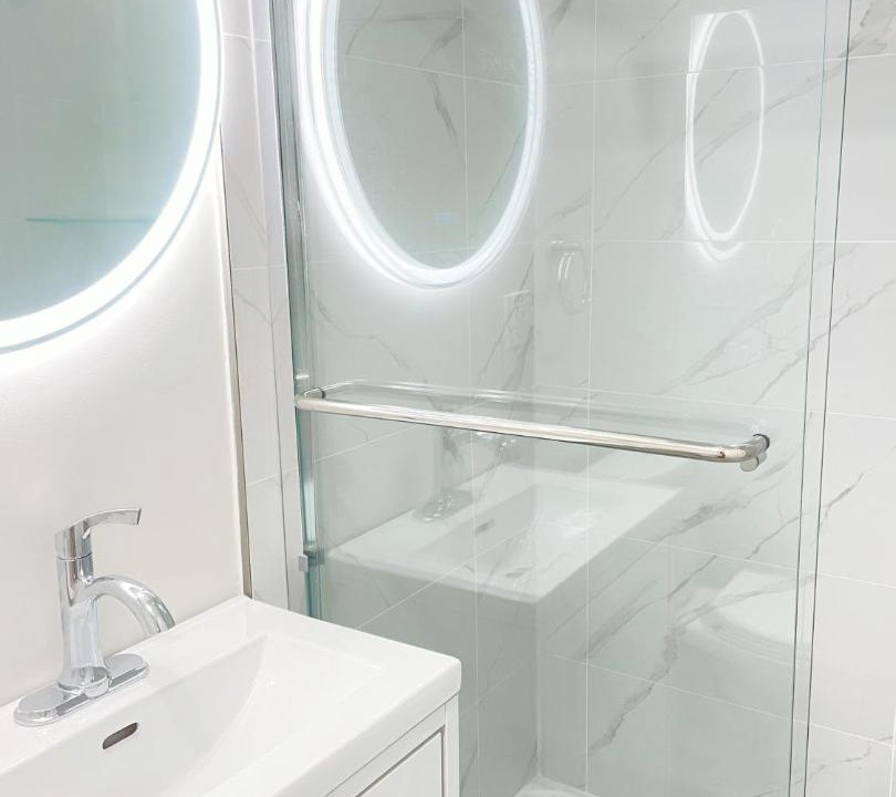Photo of Bathroom in Arbutus Ridge
