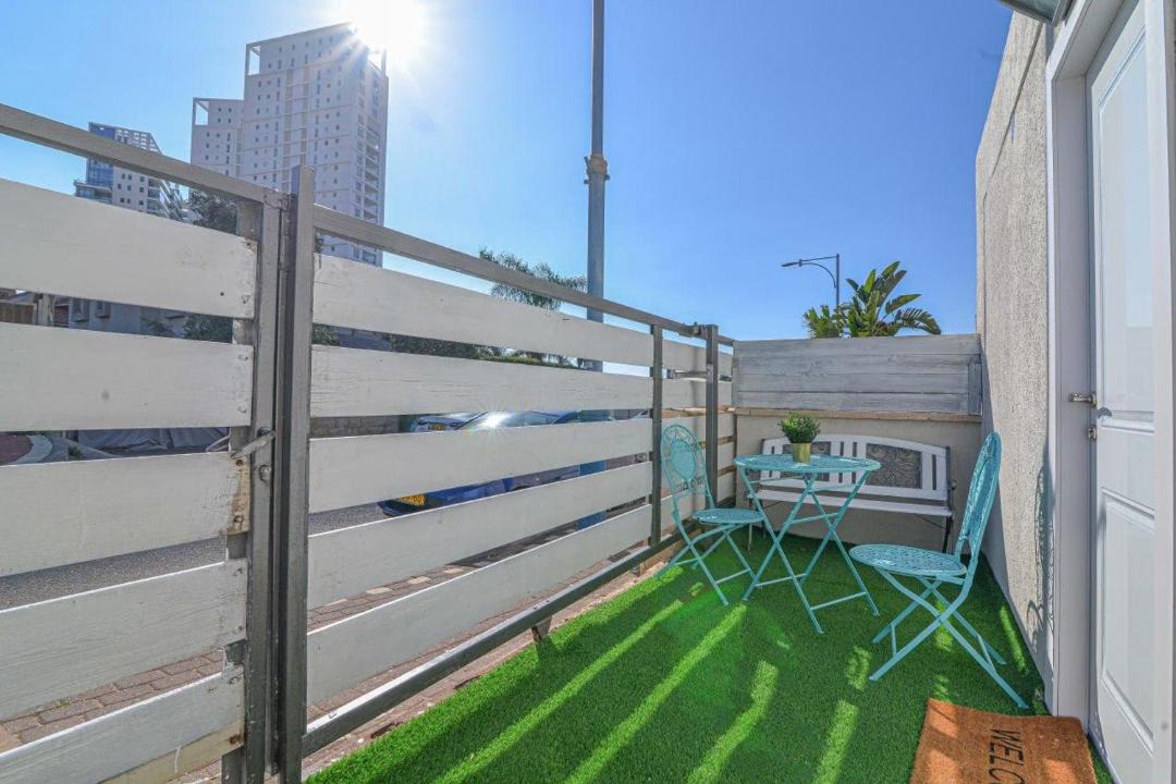 Photo of Patio Balcony in Hadera