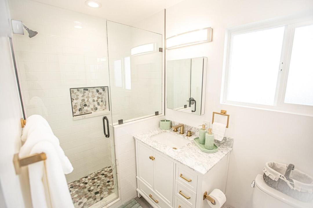 Photo of Bathroom in The Strand