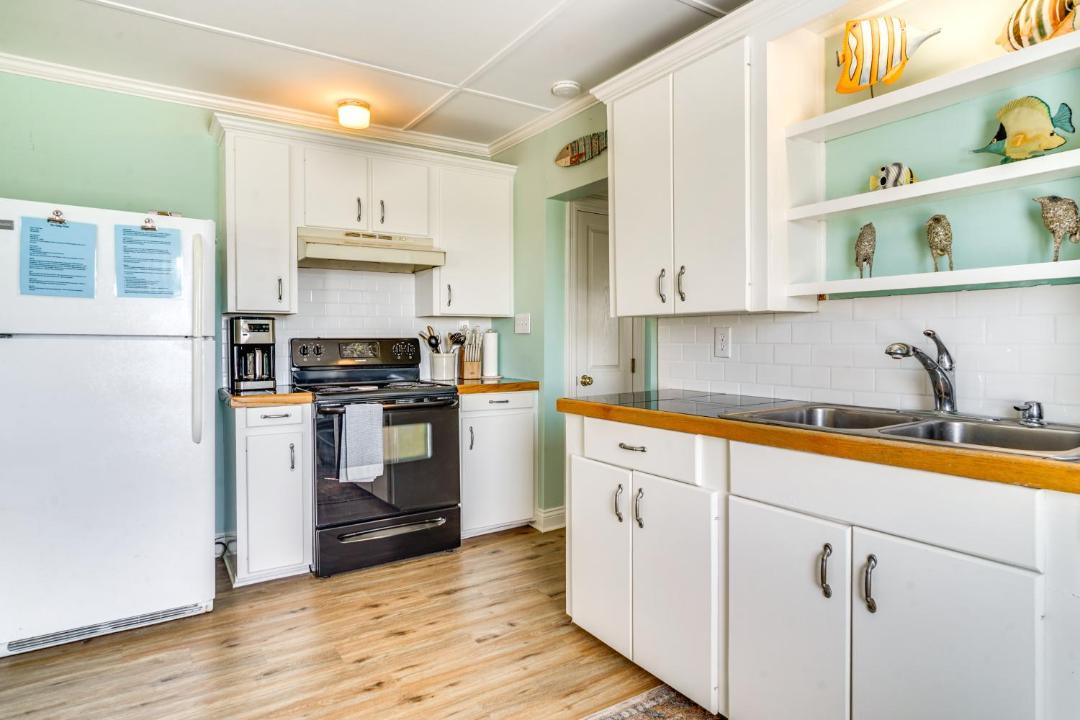 Photo of Kitchen in Cypremort Point