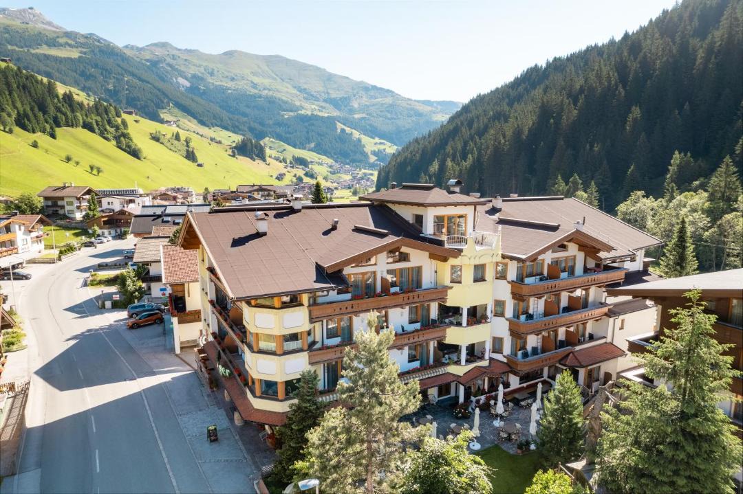 Photo of Others in Lanersbach