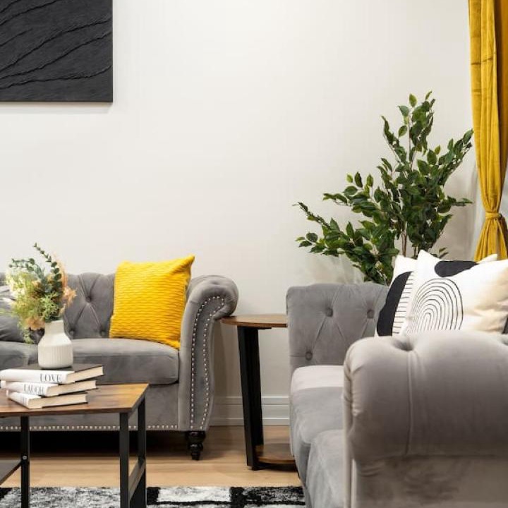 Photo of Livingroom in Bronzeville