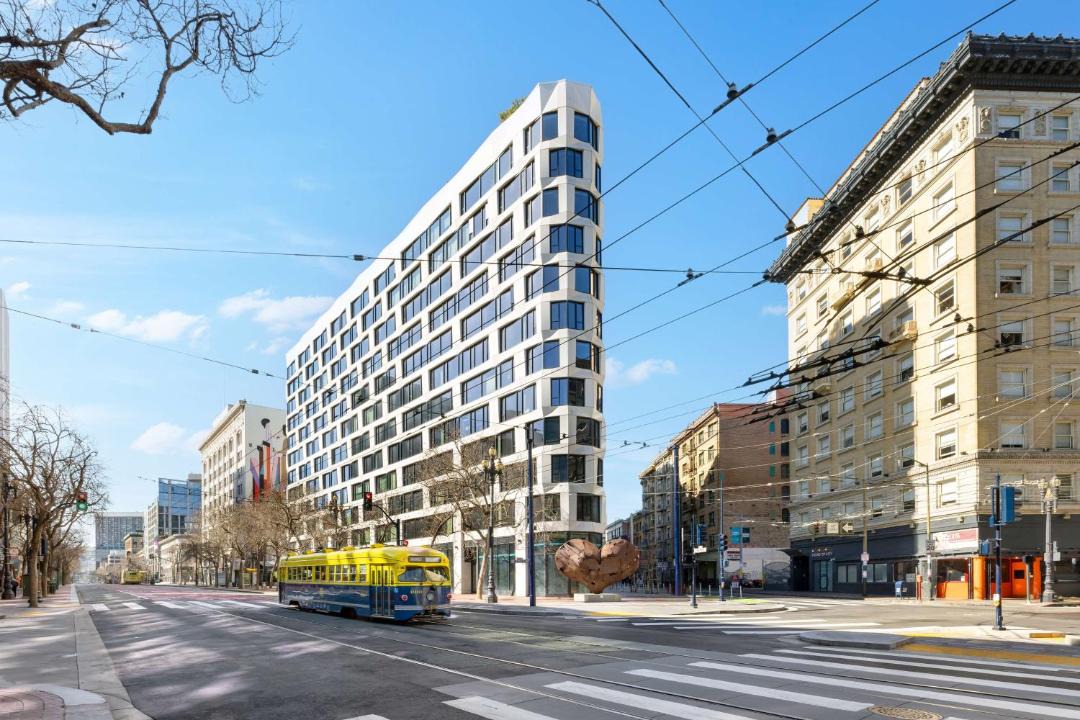 Photo of Buildings in Tenderloin