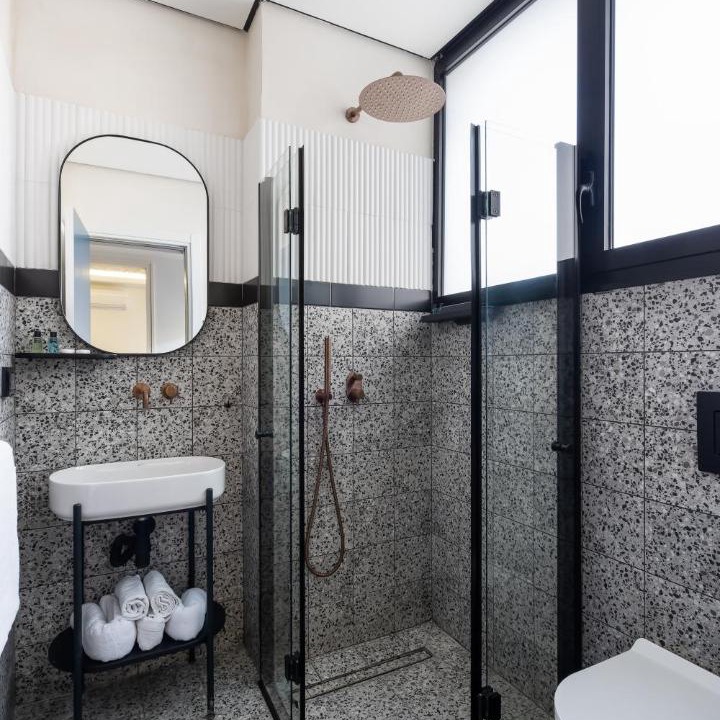 Photo of Bathroom in Florentin