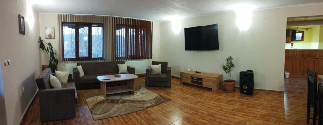 Photo of Livingroom in Elena