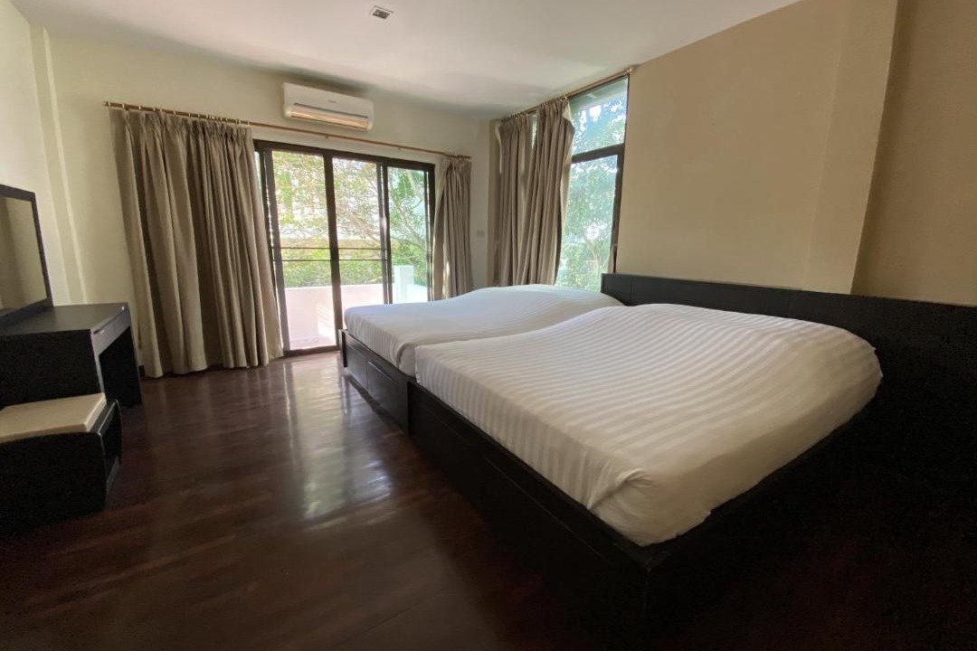 Photo of Bedroom in Khanong Phra