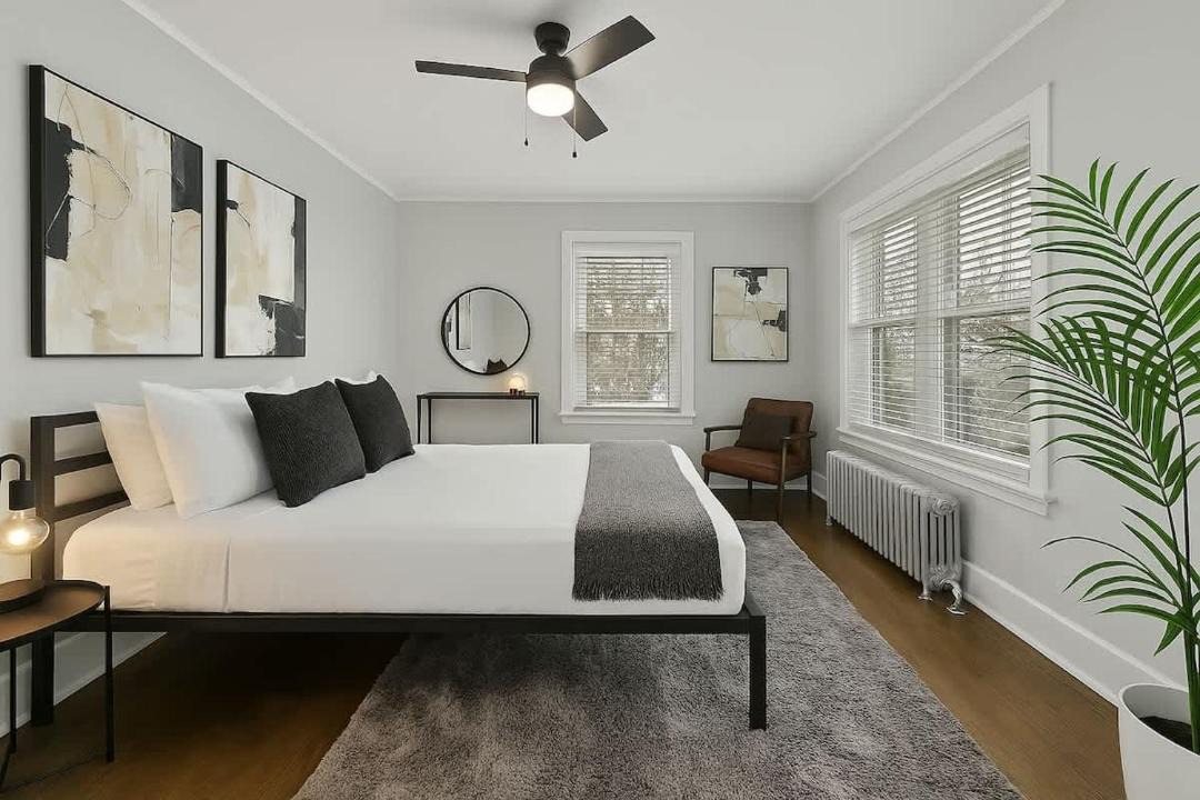 Photo of Bedroom in Skokie