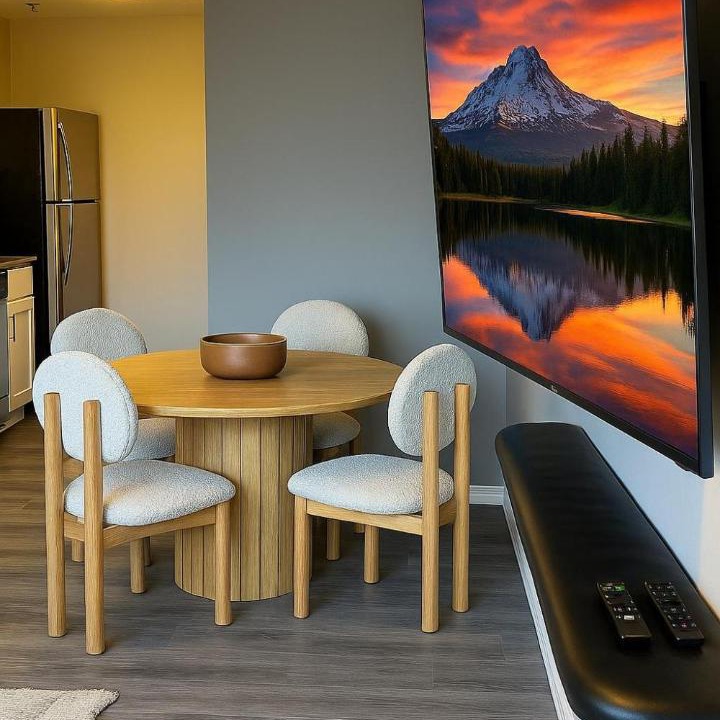 Photo of Livingroom in Downtown Hartford
