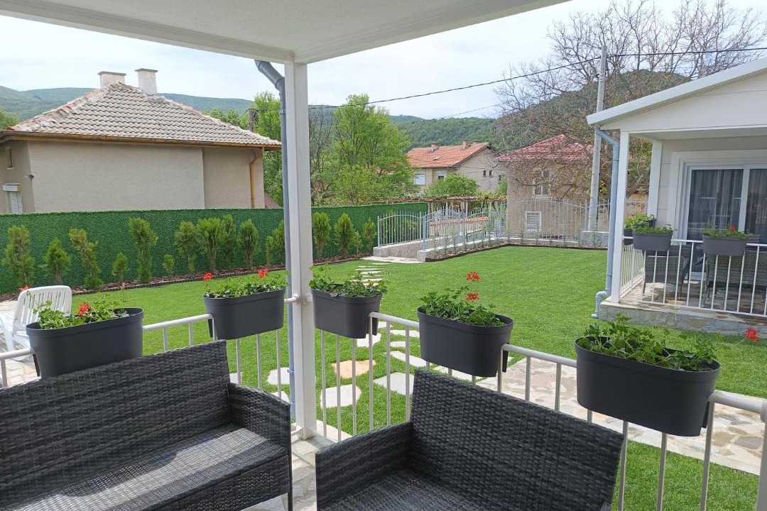 Photo of Patio Balcony in Banya