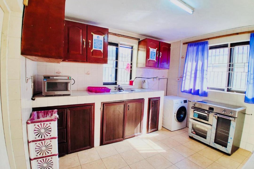 Photo of Kitchen in Freetown