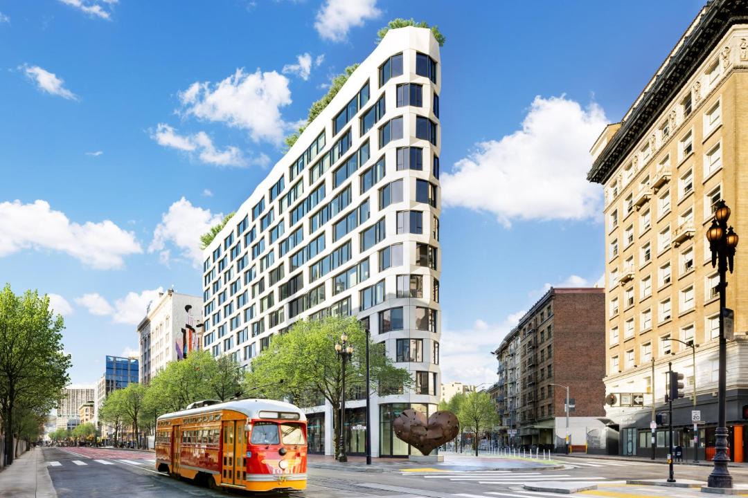 Photo of Buildings in Tenderloin