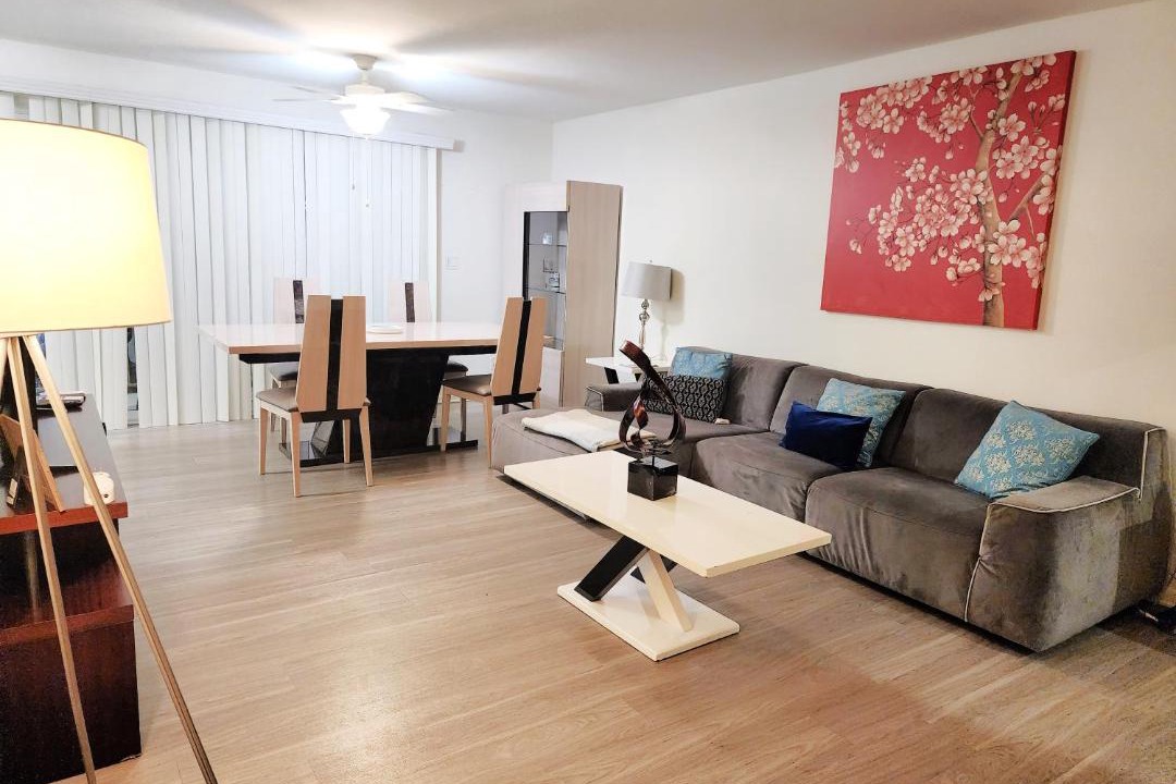 Photo of Livingroom in Sawtelle