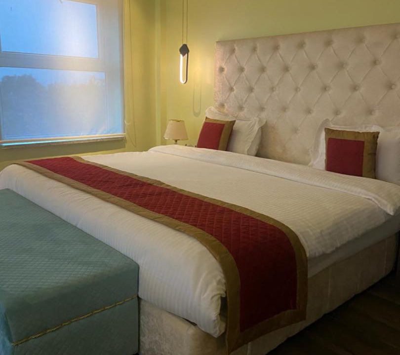 Photo of Bedroom in Manigram