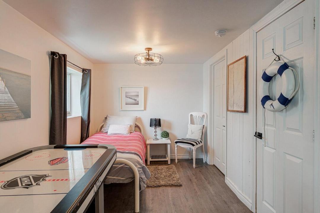 Photo of Bedroom in Stanstead Township