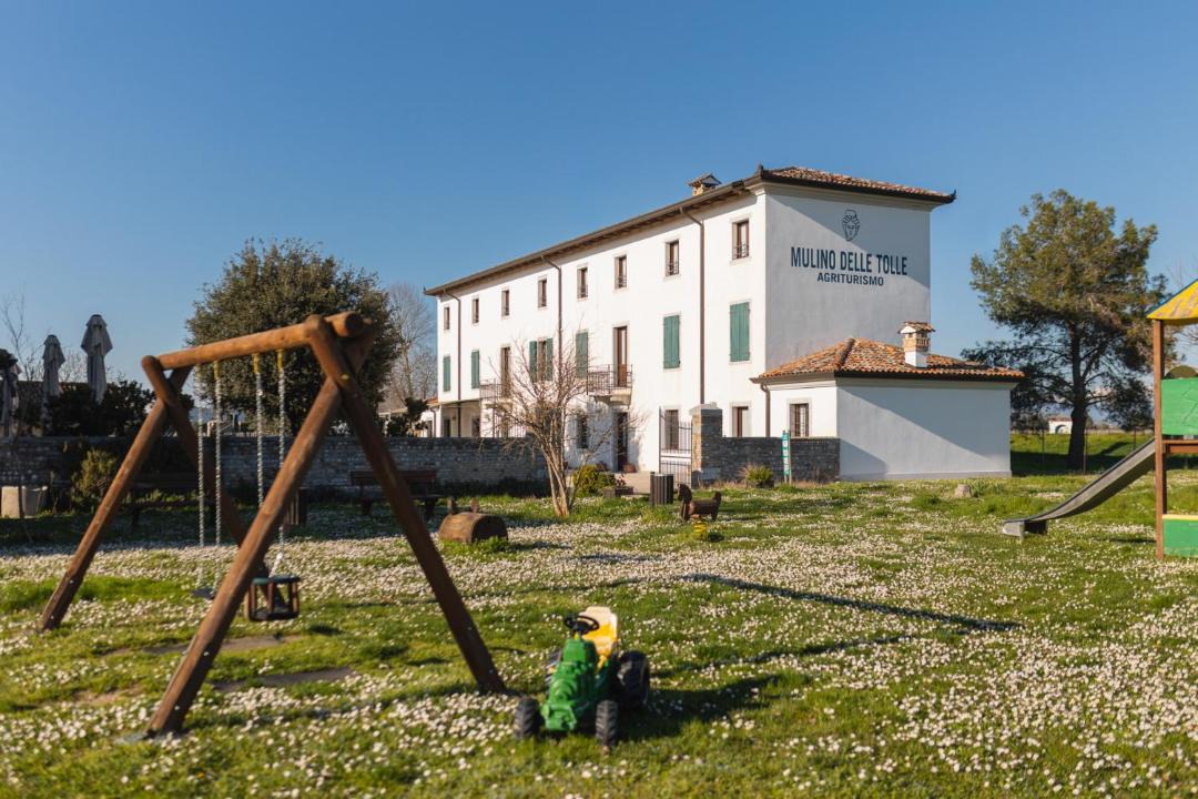 Photo of Others in Privano
