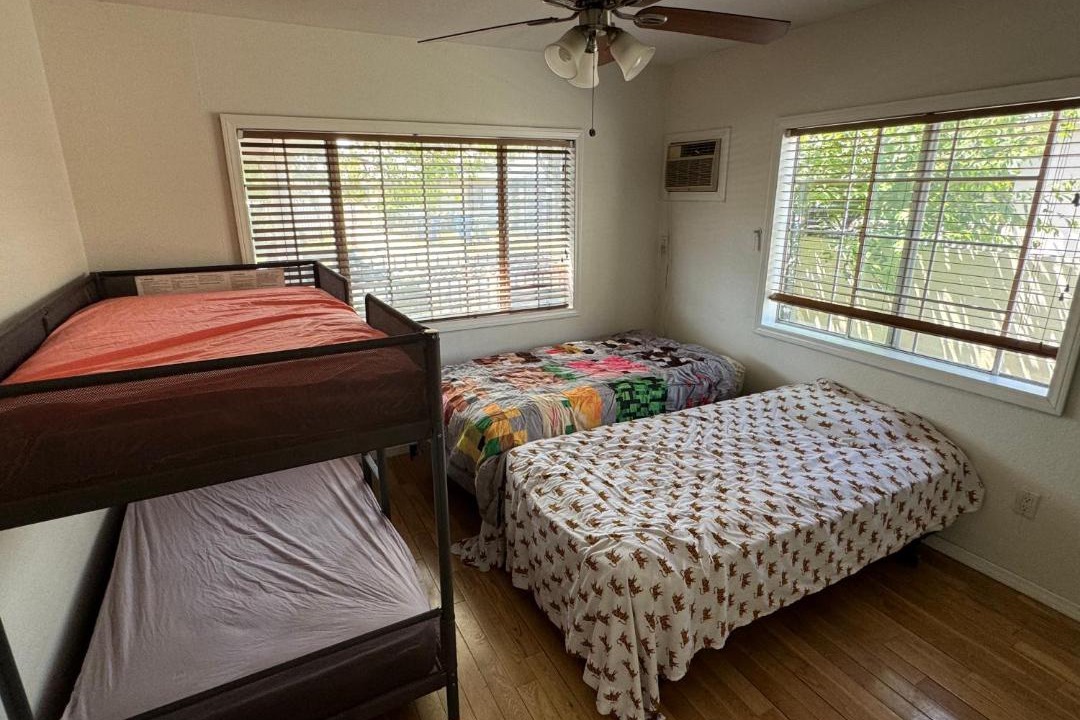 Photo of Bedroom in East Hollywood
